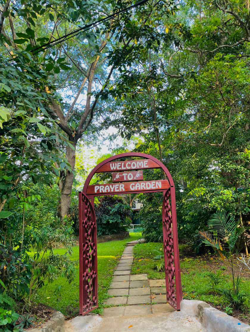 prayer-garden-img